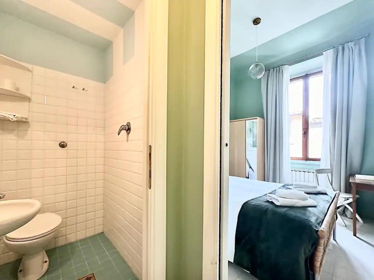 Raffaelli Rooms Travel Florence Close San Frediano Exterior photo